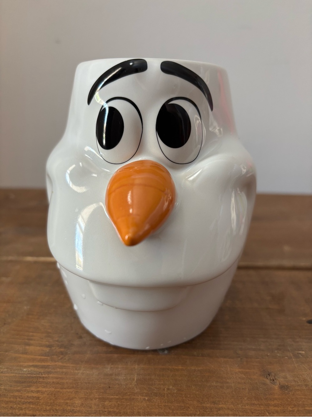 Disney Frozen Olaf Snowman Face Mug